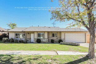3937 N Golden Ave in San Bernardino, CA - Building Photo