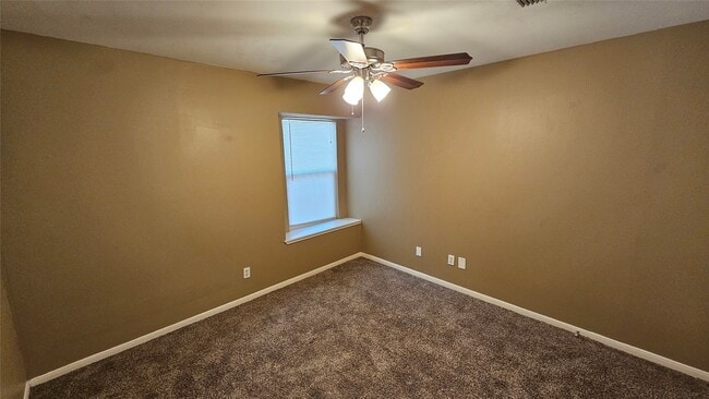 14807 Spring Lake Dr