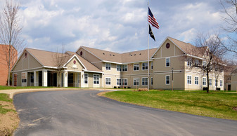 Franciscan Heights Senior Community Apartamentos