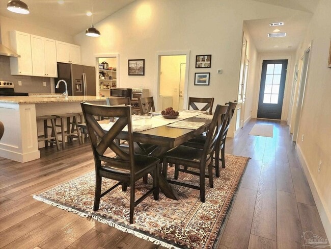 1829 N 8th Ave in Pensacola, FL - Building Photo - Building Photo