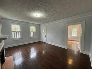 435 Alta Woods Blvd in Jackson, MS - Building Photo - Building Photo