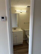 408 NW 68th Ave, Unit 510 in Plantation, FL - Building Photo - Building Photo