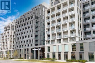 500 Wilson Ave in Toronto, ON - Building Photo - Building Photo