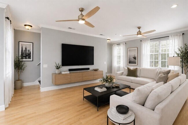 2611 Espana Ct in Tampa, FL - Building Photo - Building Photo