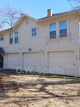 6130 1/2 Worth St in Dallas, TX - Building Photo - Building Photo