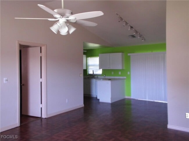 3912 9th St SW in Lehigh Acres, FL - Building Photo - Building Photo