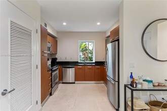 234 Meridian Ave, Unit 3 in Miami Beach, FL - Building Photo - Building Photo