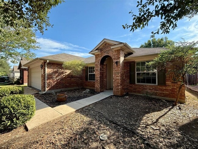 property at 186 Fresno Springs