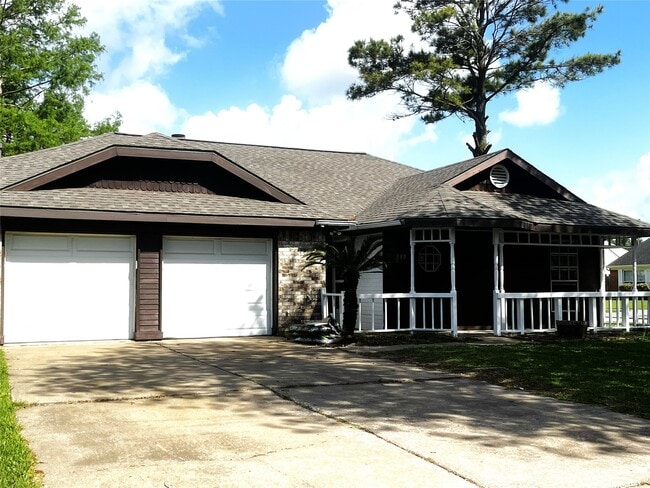 property at 339 El Toro Ln