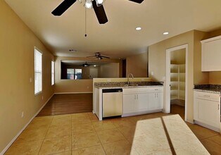 205 E Valley View Dr in Phoenix, AZ - Building Photo - Building Photo