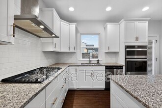 2727 Grand Union Way in Charlotte, NC - Building Photo - Building Photo