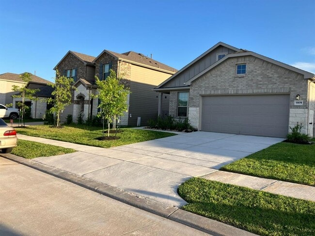 property at 13579 Myrtle Gdns Blvd