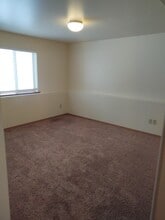 811 W 3rd St in Laurel, MT - Building Photo - Building Photo