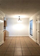 7001 Oak Meadow Cir in Austin, TX - Building Photo - Building Photo