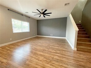 2825 Woodland Park Ave in North Las Vegas, NV - Building Photo - Building Photo