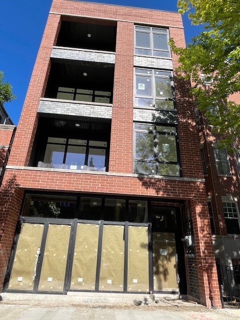 property at 3355 N Southport Ave