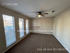 17 Lucy Ln in Sherwood, AR - Building Photo - Building Photo