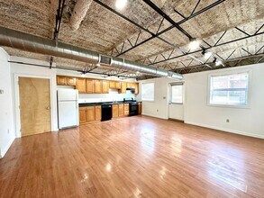 4032 Butler St in Pittsburgh, PA - Building Photo - Building Photo