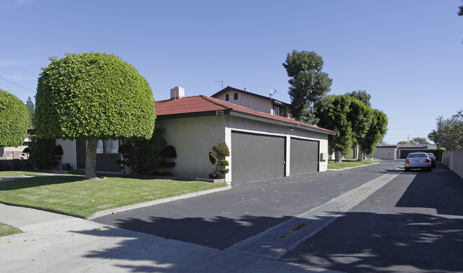 8772 Hoffman St in Buena Park, CA - Building Photo - Building Photo