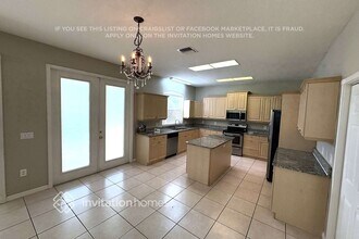 6351 Rock Creek Cir in Ellenton, FL - Building Photo - Building Photo