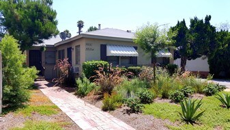 4834 Riverton Ave in North Hollywood, CA - Building Photo