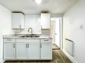 102 Chestnut St in Newark, OH - Building Photo - Building Photo