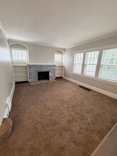 9410 Birchwood Rd in Garfield Heights, OH - Building Photo - Building Photo