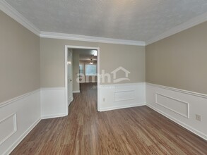 1613 Cumberland Club Rd SW in Marietta, GA - Building Photo - Building Photo