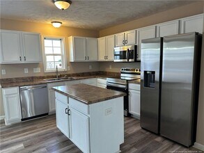 2120 St Nicholas Dr in Hope Mills, NC - Building Photo - Building Photo