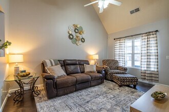 106 Middlebrook Dr in Cartersville, GA - Building Photo - Building Photo