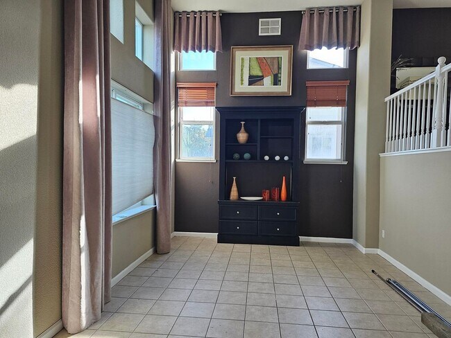 908 Lake St in San Pablo, CA - Building Photo - Building Photo