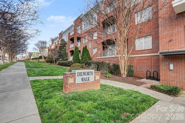 property at 1829 Kenilworth Ave