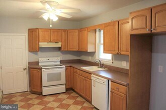 925 Anderson St in Trainer, PA - Building Photo - Building Photo
