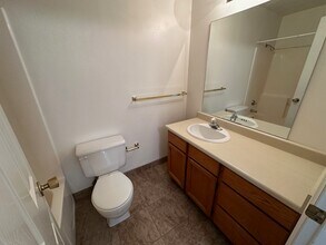 536 N 600 E in Logan, UT - Building Photo - Building Photo