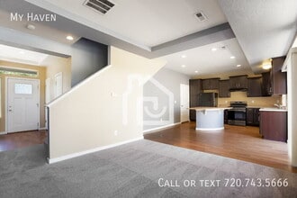 5178 Andes Way in Denver, CO - Building Photo - Building Photo