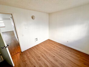 7115 44th Ave S in Seattle, WA - Building Photo - Building Photo