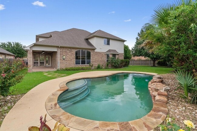 property at 1201 Shiloh St