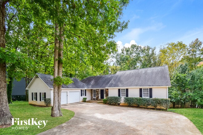 property at 1930 Fernwood Dr