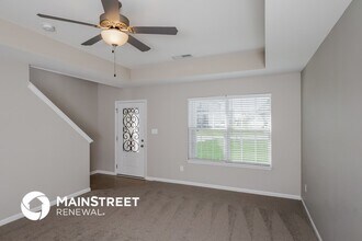 214 Bald Eagles Cir in Mount Washington, KY - Foto de edificio - Building Photo