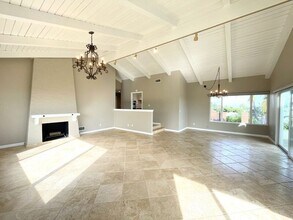 2300 Sparta Dr in Rancho Palos Verdes, CA - Building Photo - Building Photo