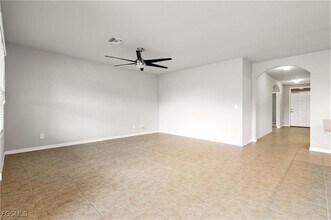 15268 Yellow Wood Dr in Alva, FL - Building Photo - Building Photo