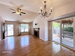 3955 S Flanders Way in Aurora, CO - Building Photo - Building Photo
