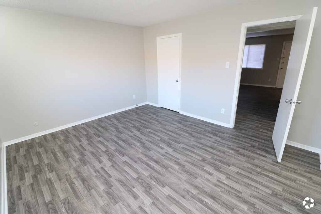 Lexington Place Apartments in Albuquerque, NM