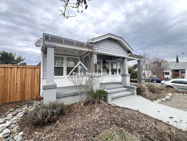 4957 13th Ave in Sacramento, CA - Building Photo - Building Photo