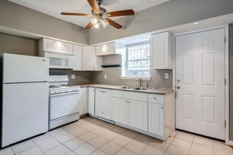 1535 Emily St in Philadelphia, PA - Building Photo - Building Photo