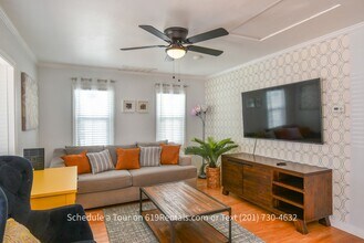 7263 Mohawk St in San Diego, CA - Building Photo - Building Photo