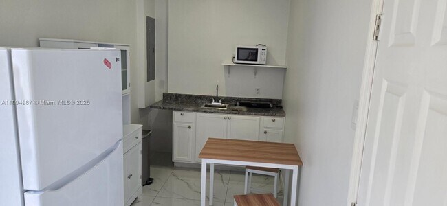 13440 SW 178th St in Miami, FL - Building Photo - Building Photo