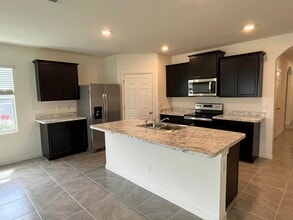 413 SW Lakota Ave in Port St. Lucie, FL - Building Photo - Building Photo