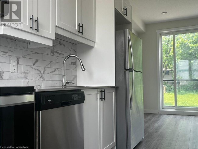 property at 650 Victoria St S