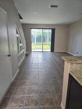 2082 Madeira Dr in Weston, FL - Building Photo - Building Photo